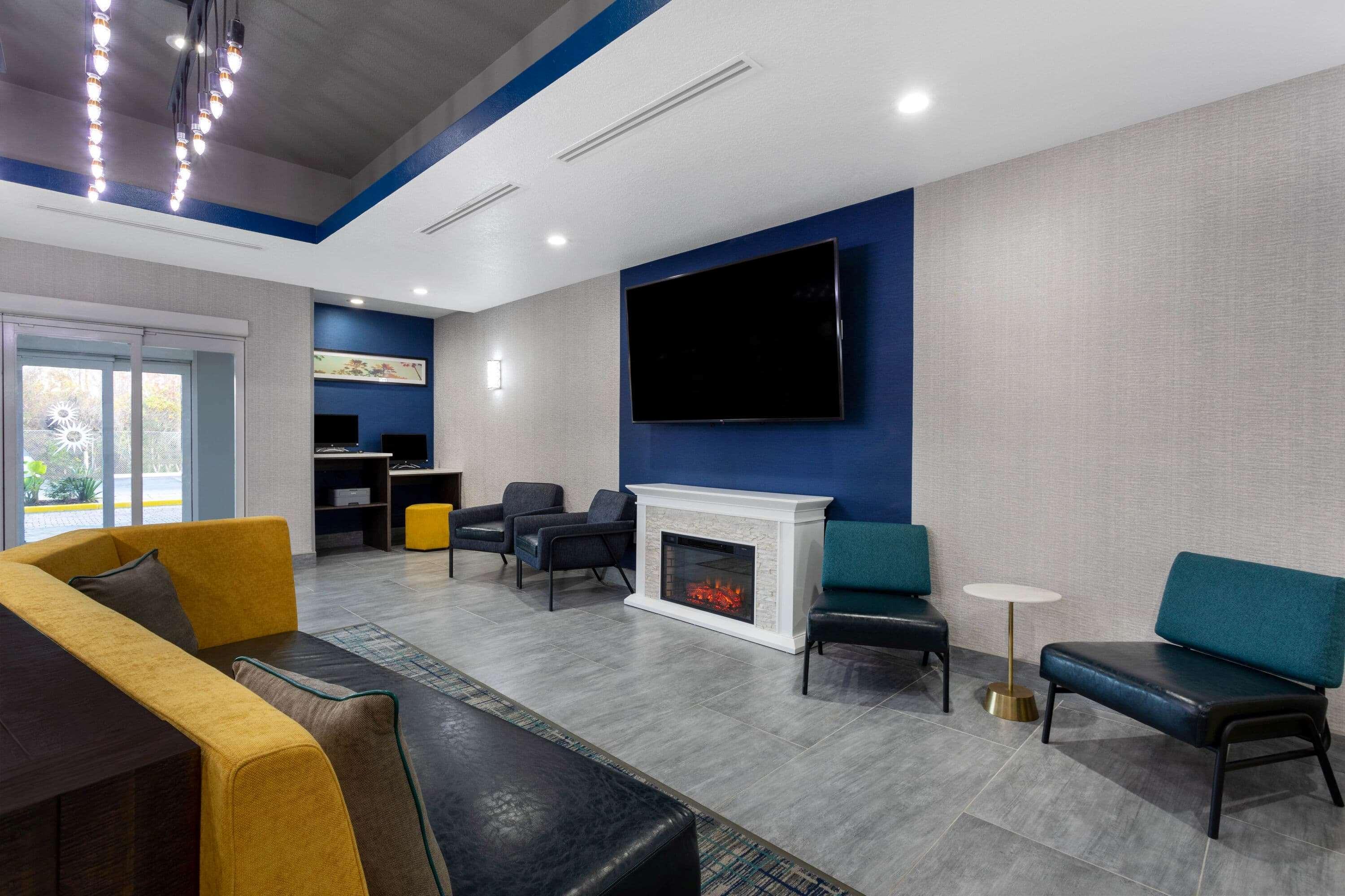 La Quinta By Wyndham Tampa Central Buitenkant foto