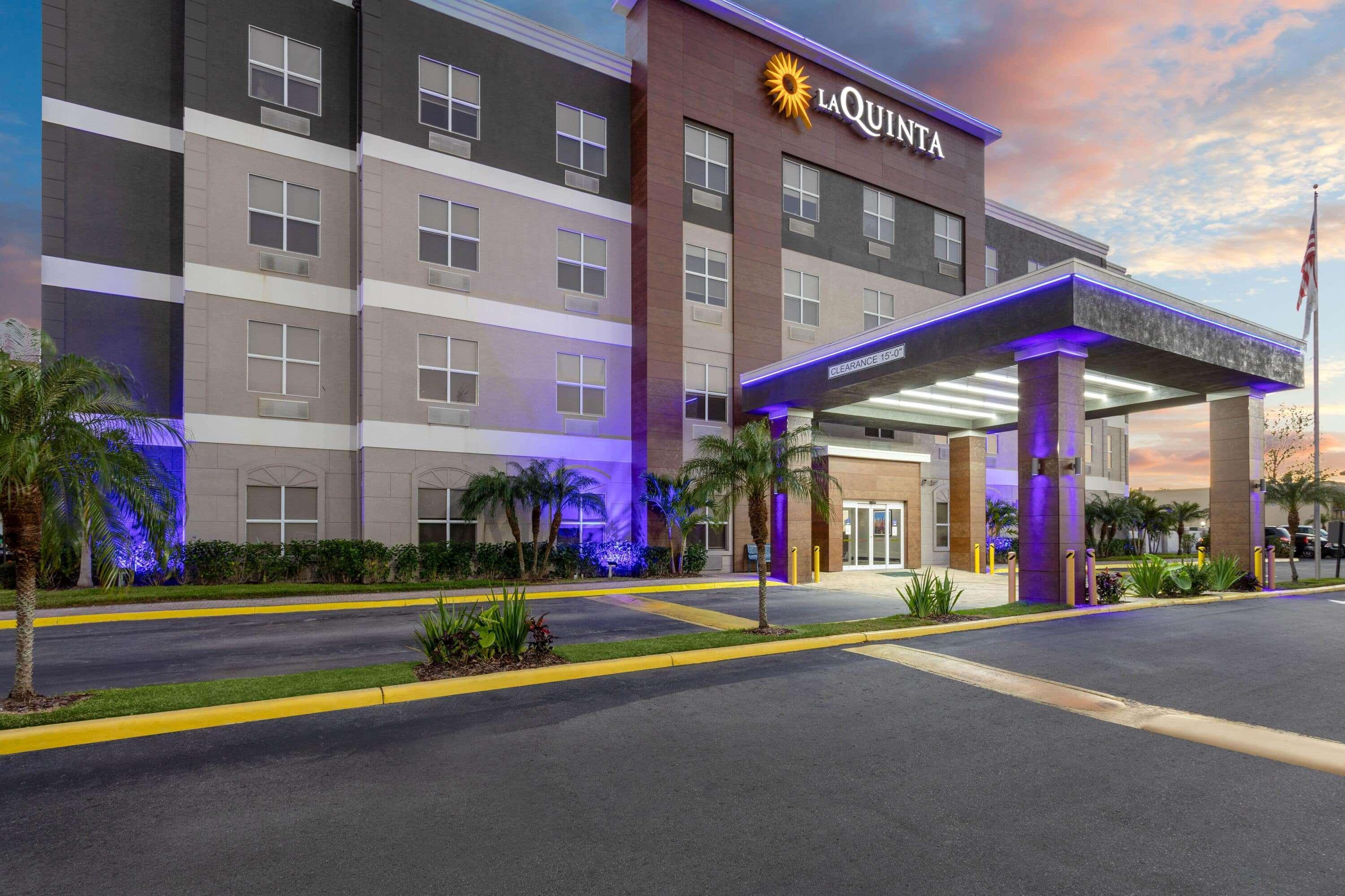La Quinta By Wyndham Tampa Central Buitenkant foto